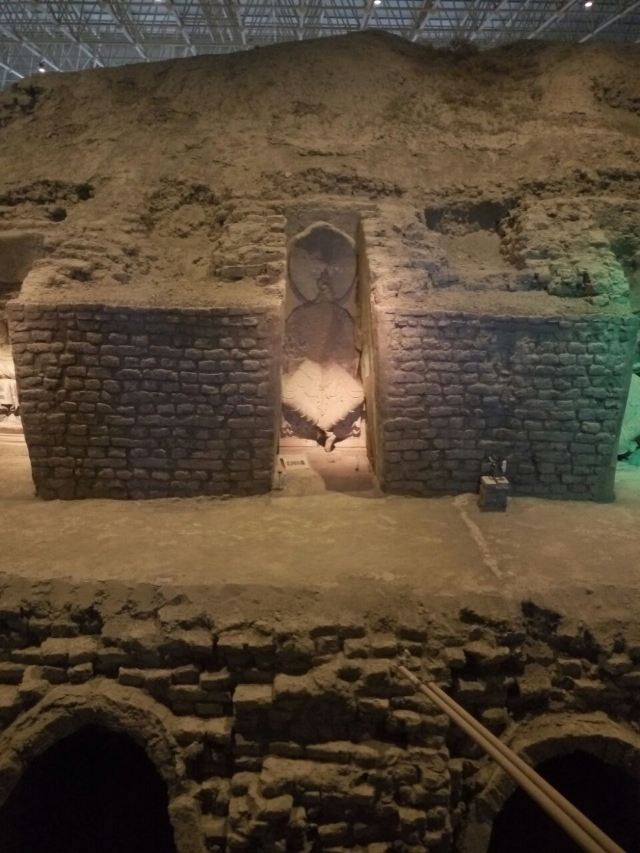 北庭都護府遺址