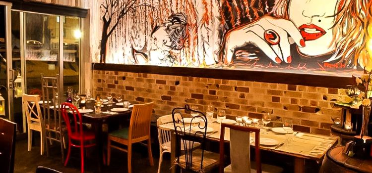 Willow Dining