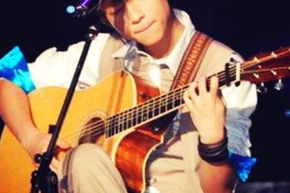 Meng BAR·zhuchanggeshouyinyue Bar