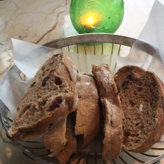 POP on the bund User Photo