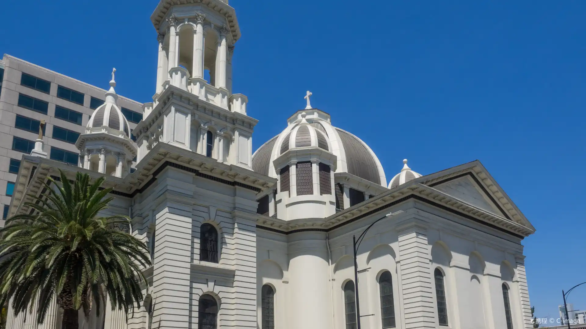 Hotels near Cathedral Basilica of St. Joseph