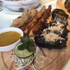 Yutaitai·Lijiang Restaurant(Xi Street Branch) User Photo