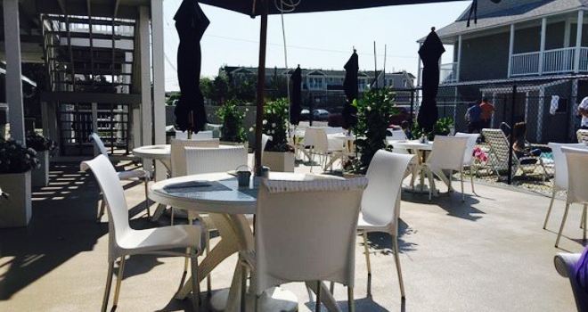 Beaches Cafe