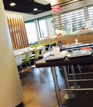 McDonald's Vesoul Cinema