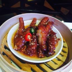 JADE RIVER User Photo