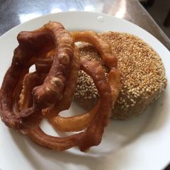 YINSAN DOUZHI User Photo