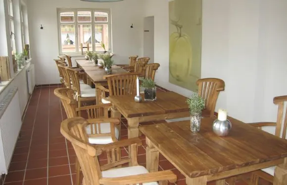 圖施拉布姆旅館