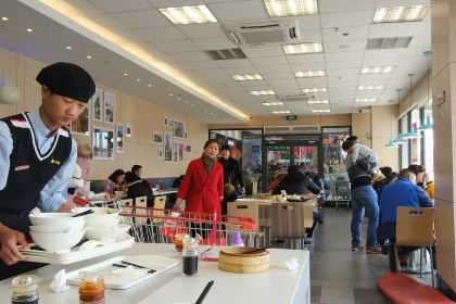 回味鸭血粉丝汤(长兴大润发店)