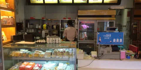 一鳴真鮮奶吧(龍港龍湖奶吧)