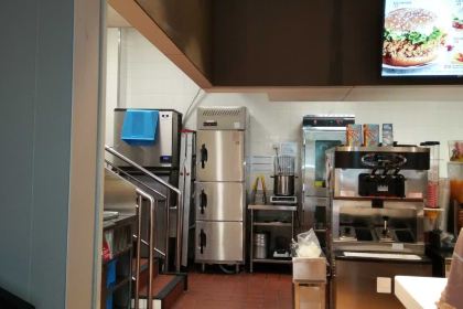 肯德基(博白店)