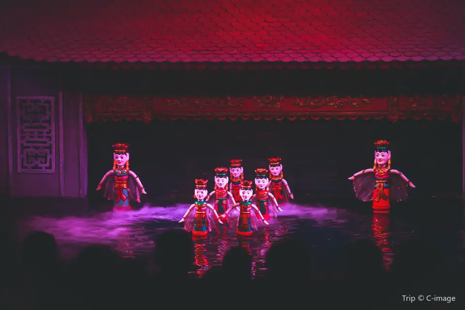 2_Thang Long Water Puppet Theatre