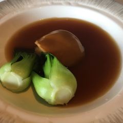 Lai Ching Heen User Photo