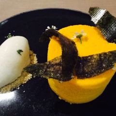 Wine and Crab User Photo