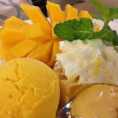 Golden Dragon User Photo