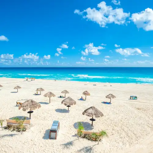 Playa Langosta