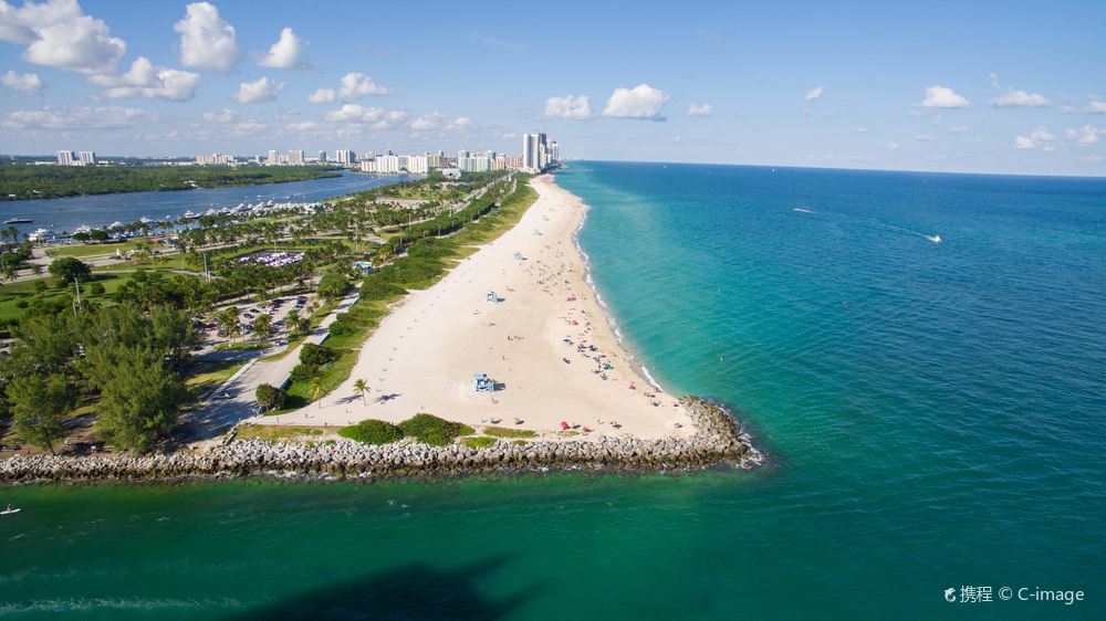 Caldas Novas to Miami Flights