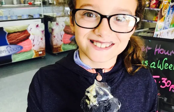 Aurelia's Ice Creamery and Cafe