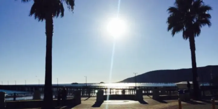 Hula Hut & Doc Burnstein's Ice Cream