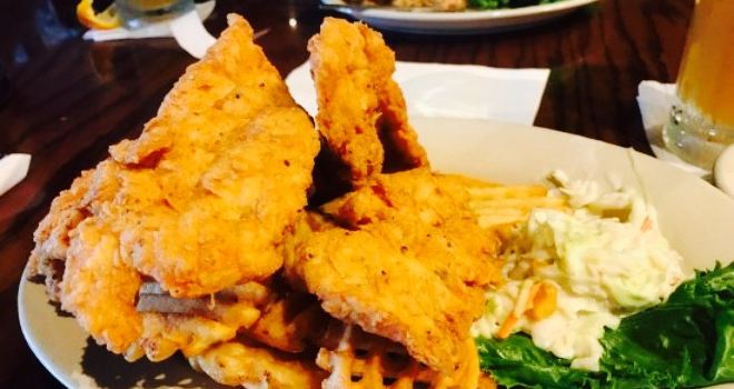 Tailgators Pub & Grill