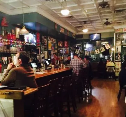 Lucky Baldwins Delirium Pub