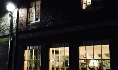 Pitcher & Piano - Winchester