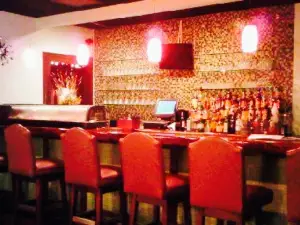 Papaya Thai & Sushi Bar