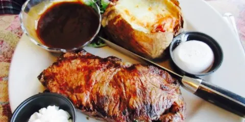 The Homestead Restaurant & Tavern