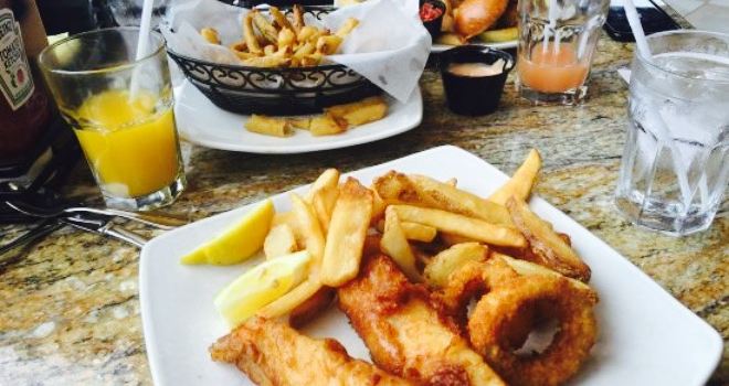 Hollywood Grill