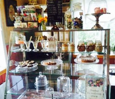Esters Cafe