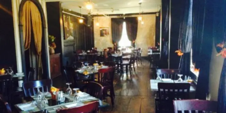 Lucky Lou's Bar and Grill