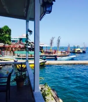 Bocas Paradise Cafe