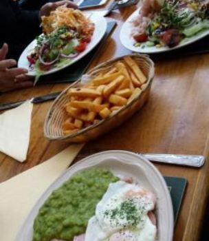 The Queens Head