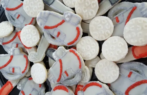 Sandy's Custom Cakes