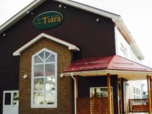 Cafe & Bakery Tiara