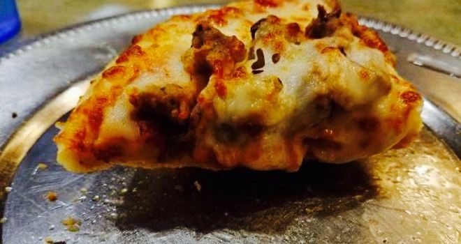 Loggers Pizza & Growlers