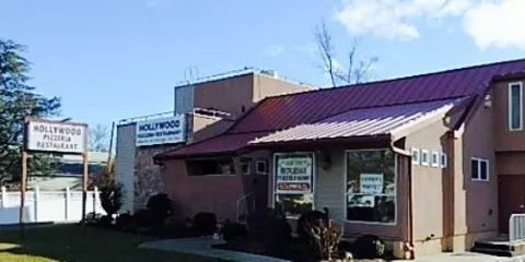 Hollywood Pizzeria and Restaurant