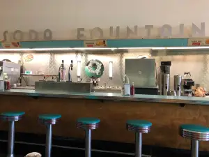 Brent's Drugs
