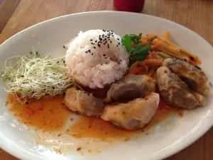 Bamboo Restaurant & Gallery