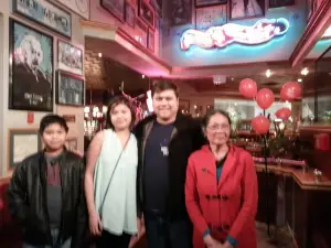 Red Robin Restaurants-Maple