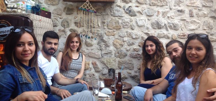 Barudi Cafe & Bar
