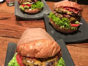 Burger Lounge