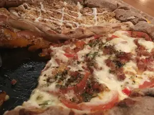 Alameda Pizzeria