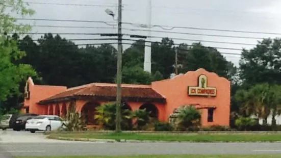 Los Compadres Mexican Restaurant