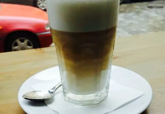Pochlebna