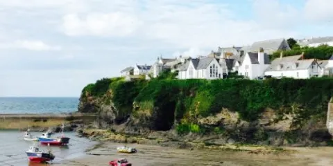 The Old School Hotel and Restaurant