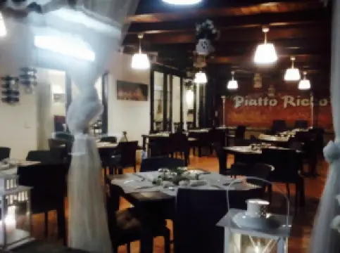 Piatto Ricco Ristorante Pizzeria Braceria