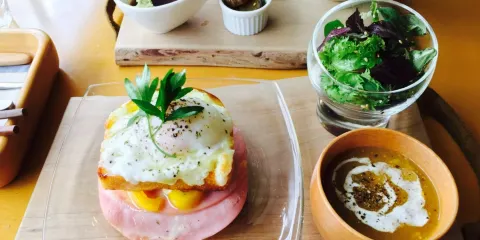 Lancatlgue Cafe Nikko