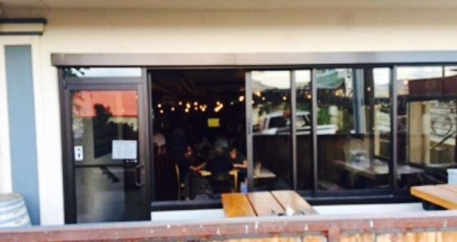 Saddle Rock Pub & Brewery