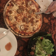 Street Pizza & The Wine House 여행 사진