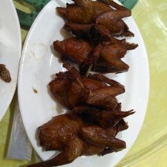 光明刘冰乳鸽店(光明法政北路店) User Photo